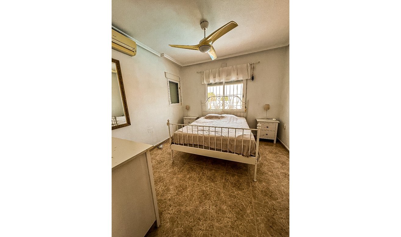 Resale - Villa - Orihuela Costa - Dehesa De Campoamor