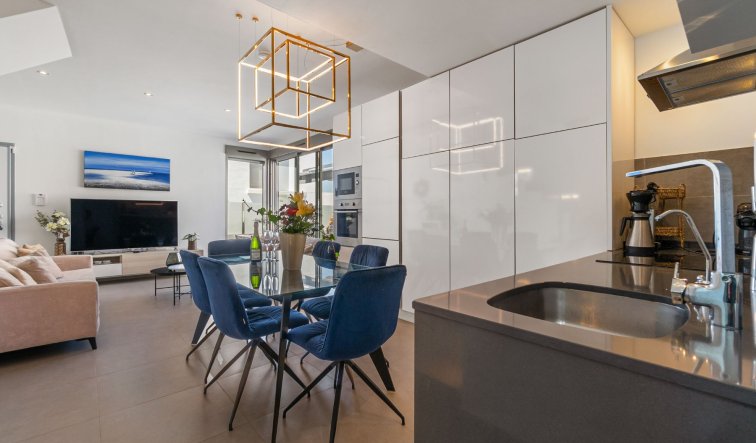 Resale - Villa - Orihuela Costa - Villamartín