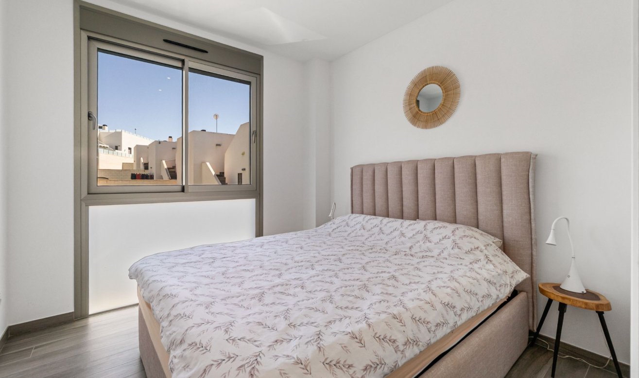 Resale - Villa - Orihuela Costa - Villamartín