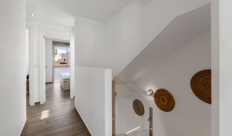Resale - Villa - Orihuela Costa - Villamartín