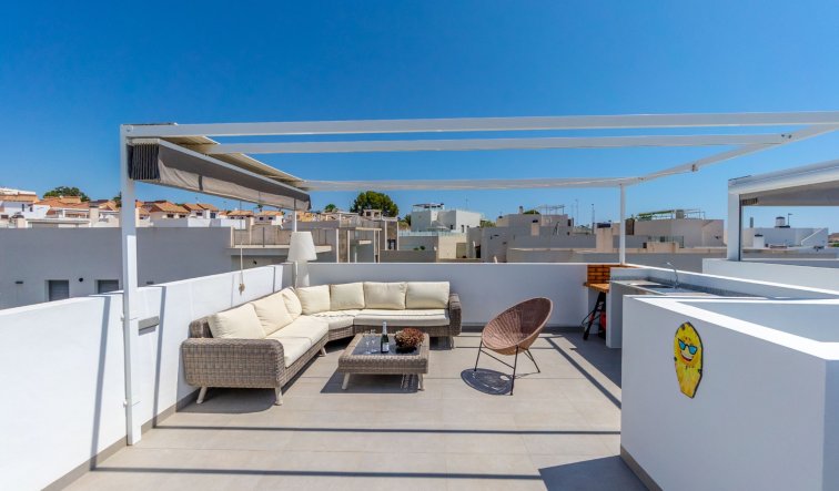 Resale - Villa - Orihuela Costa - Villamartín