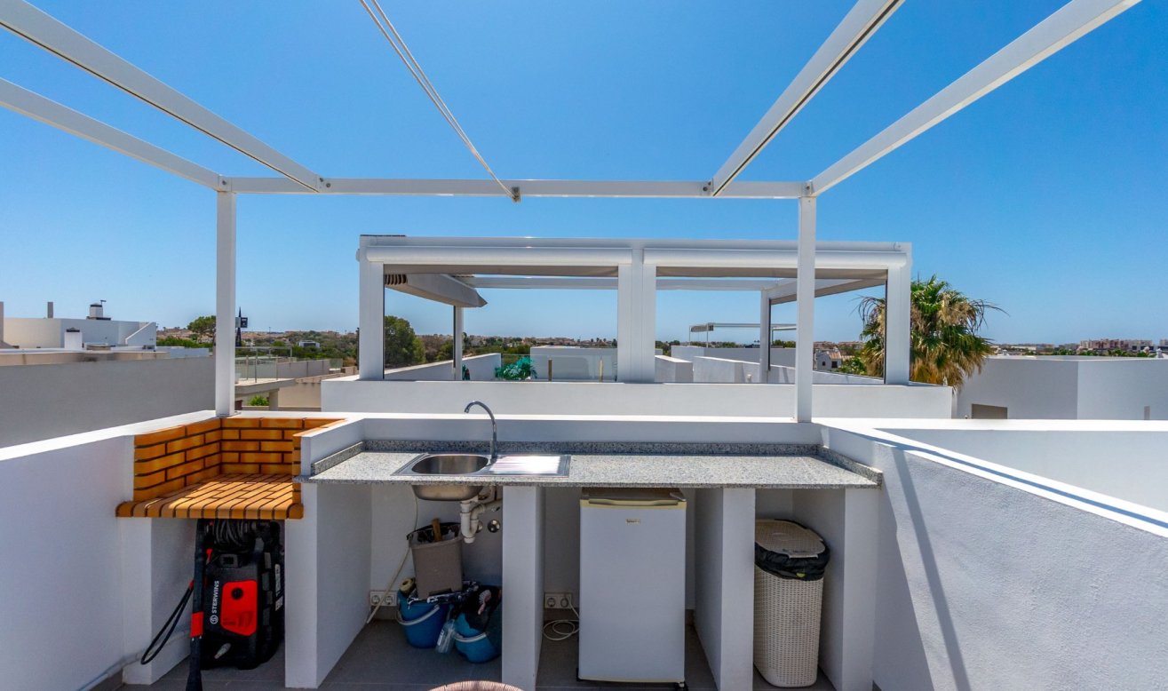 Resale - Villa - Orihuela Costa - Villamartín