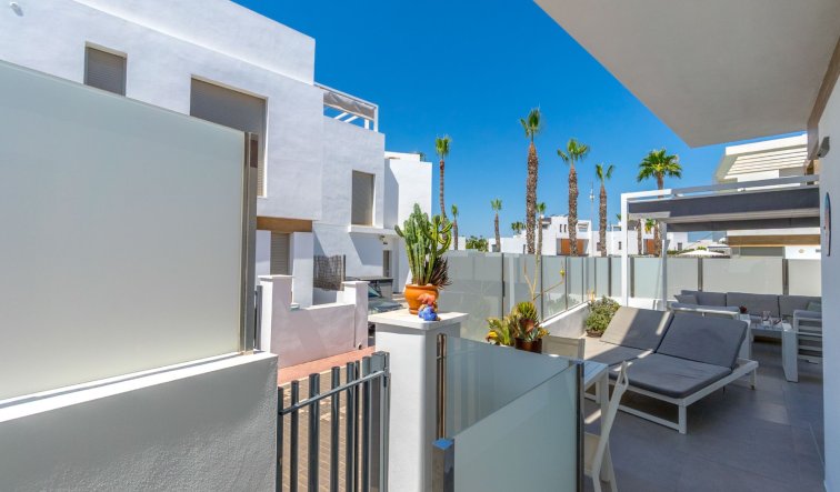 Resale - Villa - Orihuela Costa - Villamartín