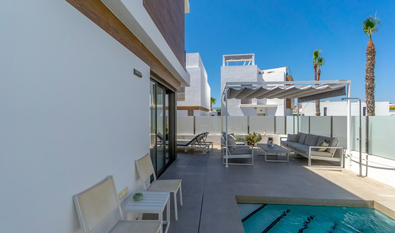 Resale - Villa - Orihuela Costa - Villamartín