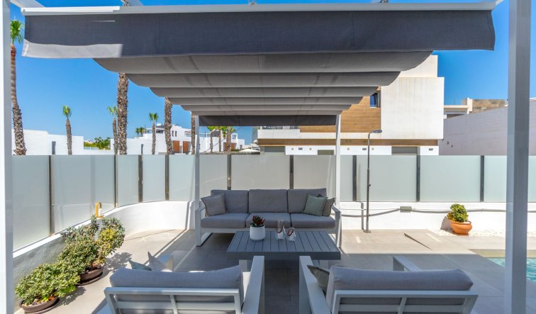 Resale - Villa - Orihuela Costa - Villamartín