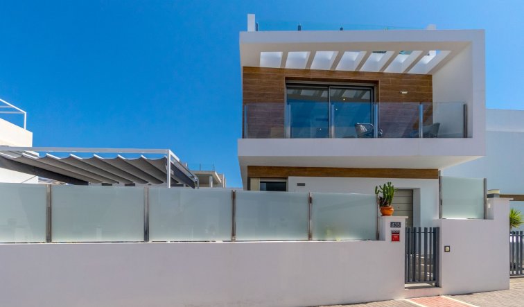 Resale - Villa - Orihuela Costa - Villamartín