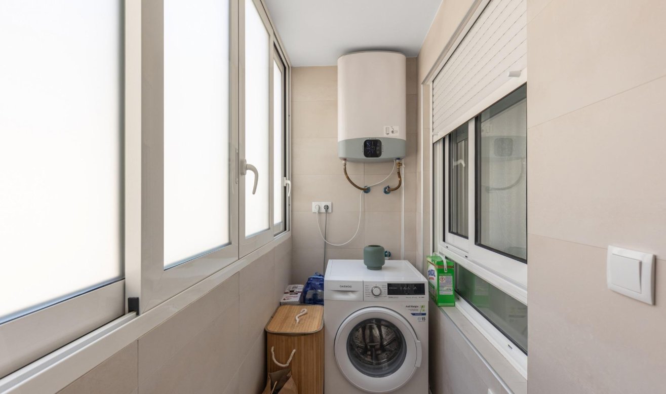 Reventa - Apartamento / piso - Torrevieja - Acequion