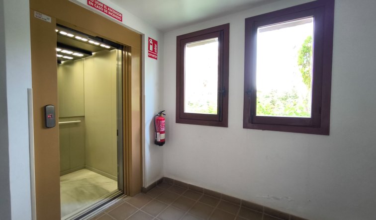 Resale - Penthouse - Torrevieja - Punta prima