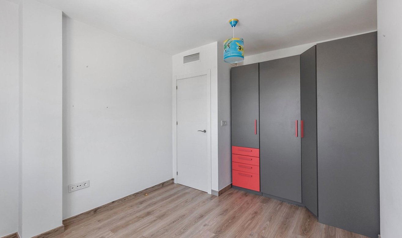 Resale - Villa - Torrevieja - Aguas Nuevas