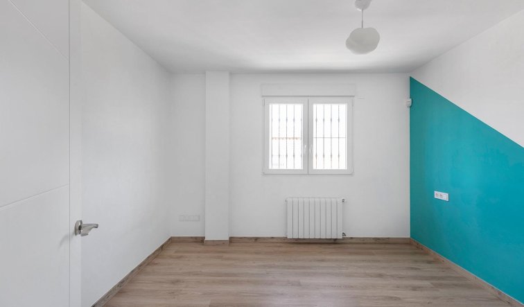 Resale - Villa - Torrevieja - Aguas Nuevas