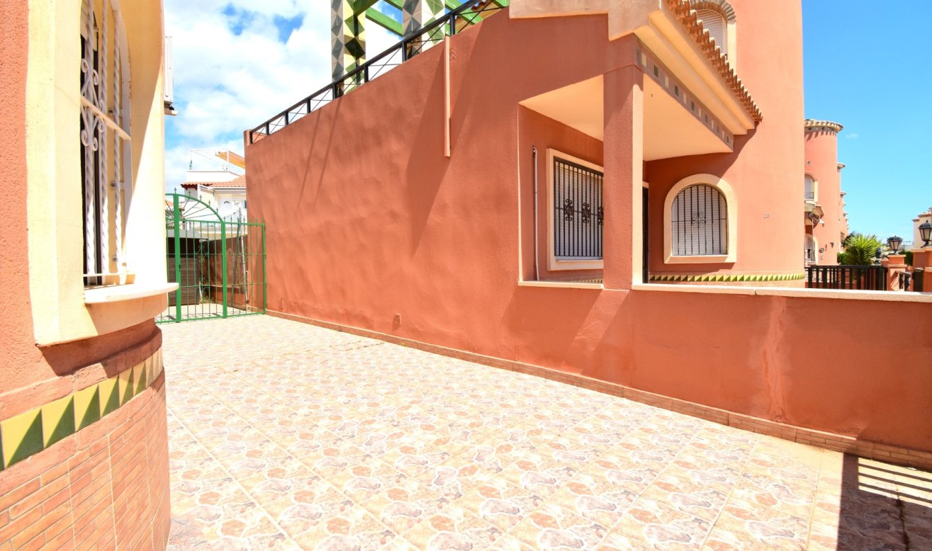 Resale - Detached Villa - Orihuela Costa - Playa Flamenca