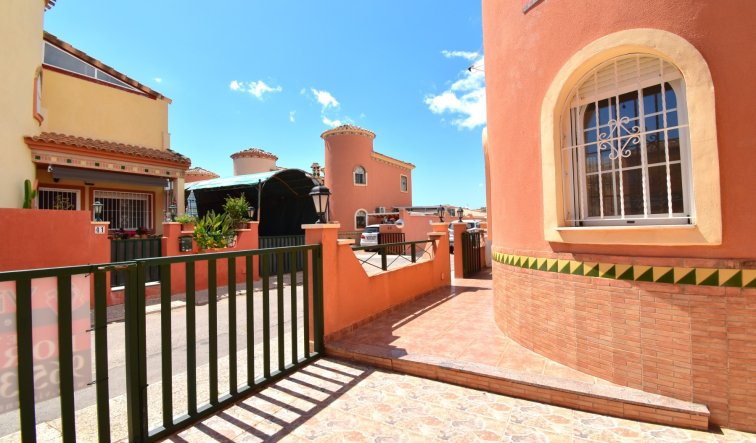 Resale - Detached Villa - Orihuela Costa - Playa Flamenca