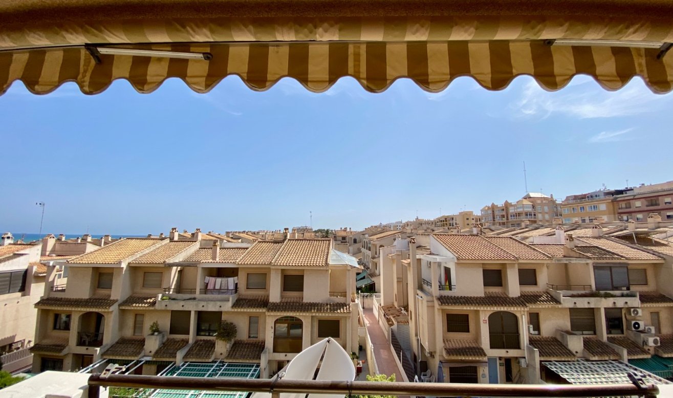 Resale - Apartment / flat - Guardamar del Segura - CENTRO