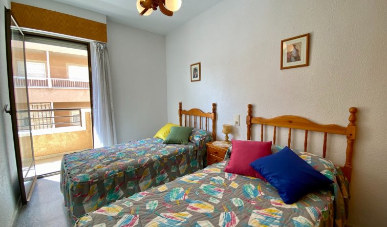 Resale - Apartment / flat - Guardamar del Segura - CENTRO