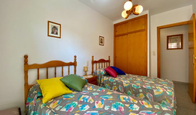 Resale - Apartment / flat - Guardamar del Segura - CENTRO