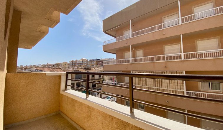 Resale - Apartment / flat - Guardamar del Segura - CENTRO