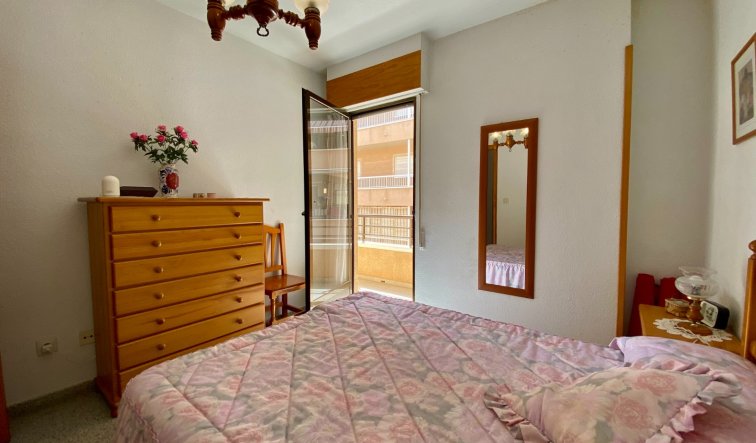 Resale - Apartment / flat - Guardamar del Segura - CENTRO