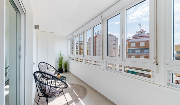 Resale - Apartment / flat - Torrevieja - El Acequión - Los Naúfragos