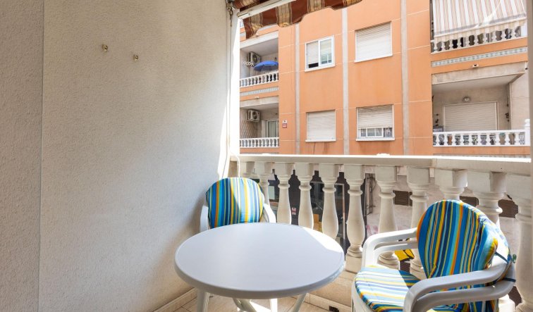 Resale - Apartment / flat - Torrevieja - Centro