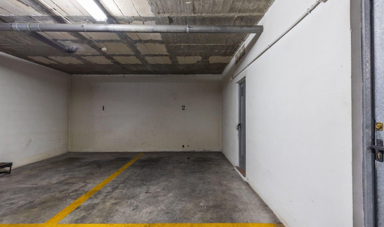 Resale - Apartment / flat - Torrevieja - Centro