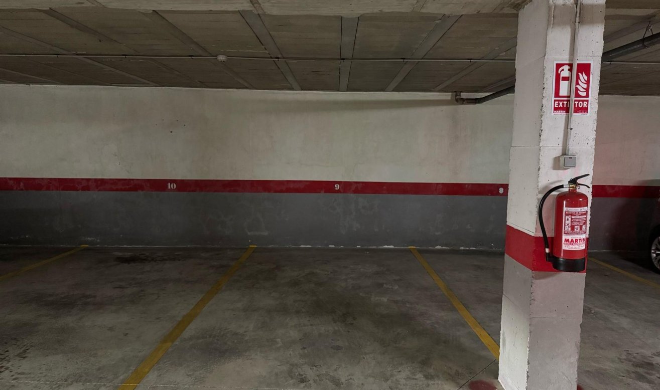 Resale - Garage - Torrevieja - Centro