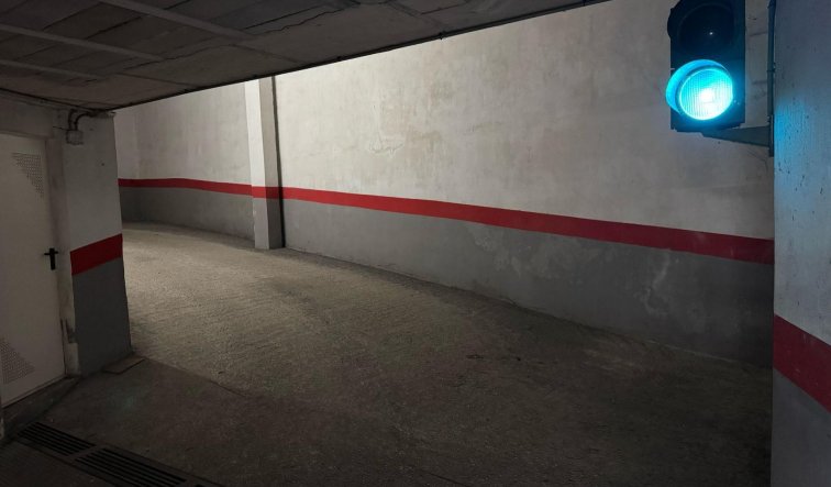 Resale - Garage - Torrevieja - Centro