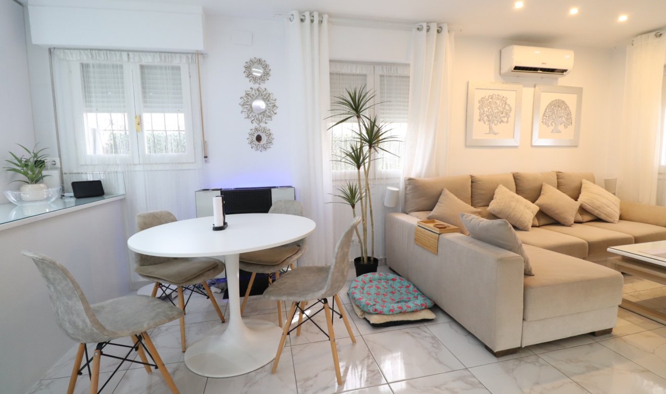 Resale - Detached Villa - Orihuela Costa - La Florida
