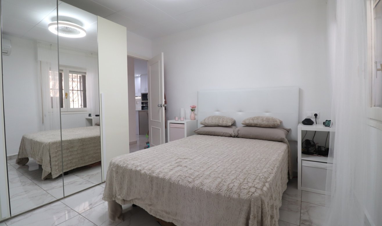 Resale - Detached Villa - Orihuela Costa - La Florida