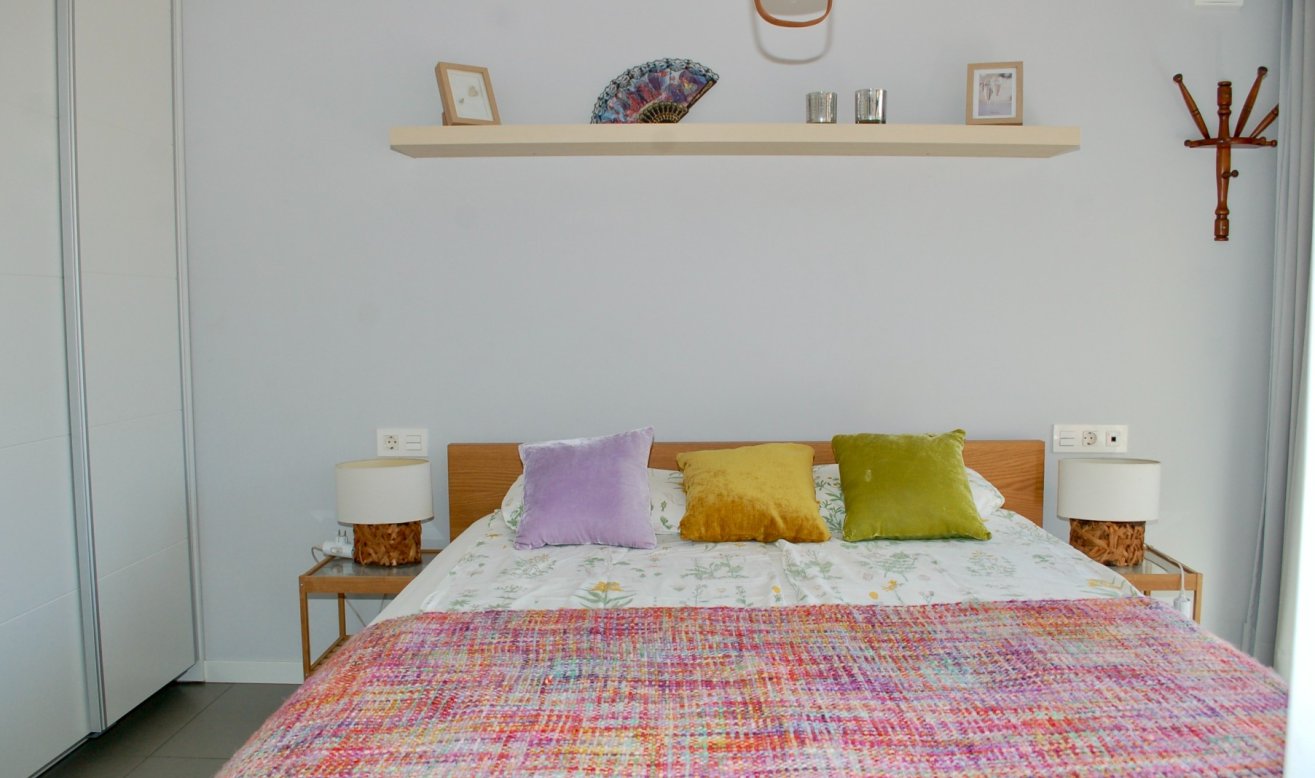 Resale - Bungalow - Pilar de la Horadada - Mil Palmeras