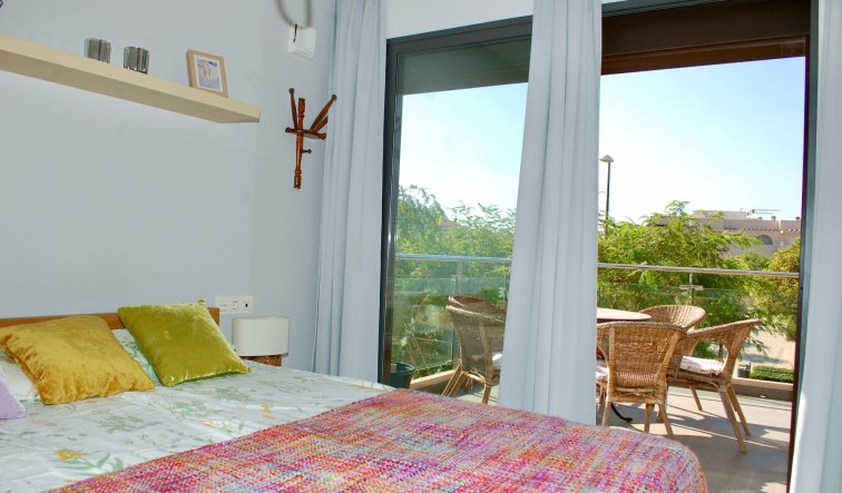 Resale - Bungalow - Pilar de la Horadada - Mil Palmeras