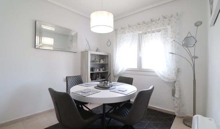 Resale - Townhouse - Benijofar - Monte Azul