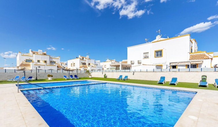 Resale - Terraced house - Torrevieja - Carrefour