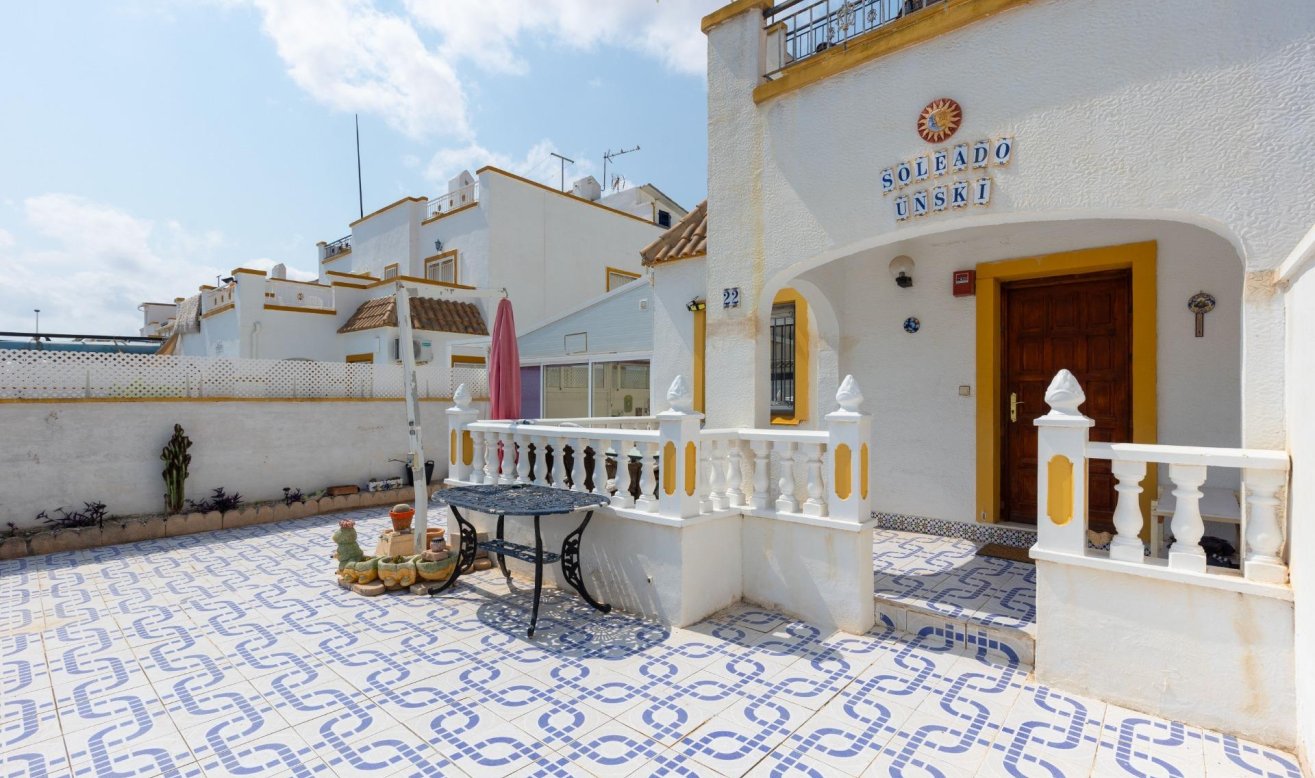 Resale - Terraced house - Torrevieja - Carrefour