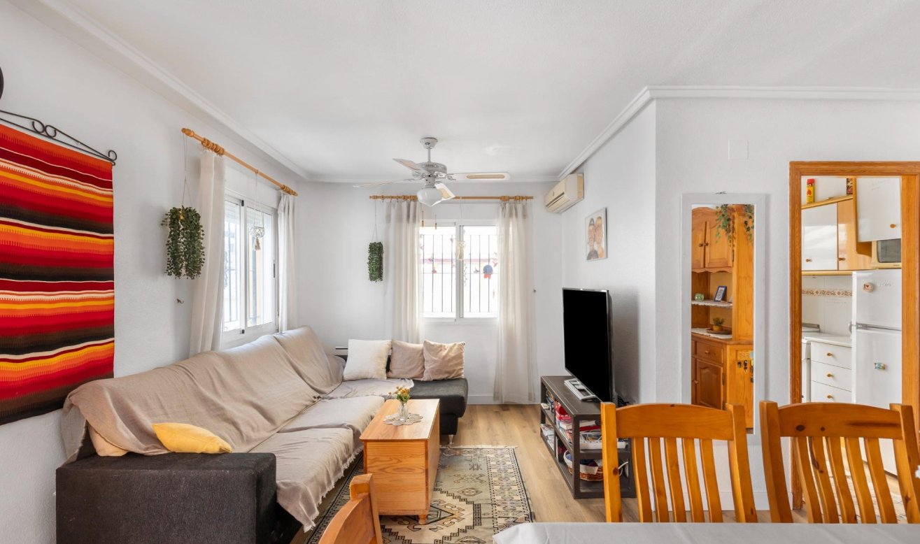 Resale - Terraced house - Torrevieja - Carrefour