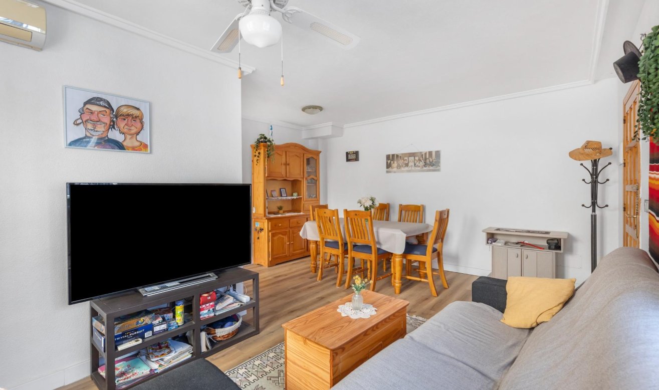 Resale - Terraced house - Torrevieja - Carrefour