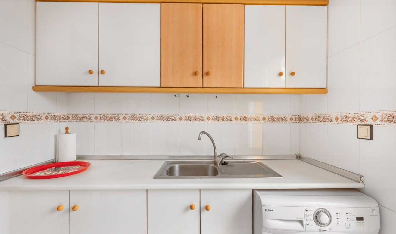 Resale - Terraced house - Torrevieja - Carrefour
