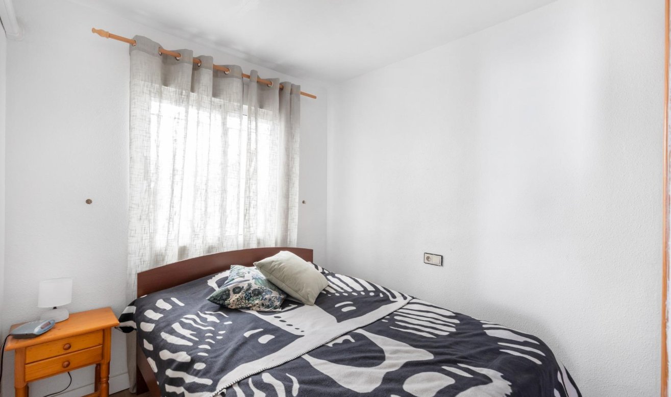 Resale - Terraced house - Torrevieja - Carrefour