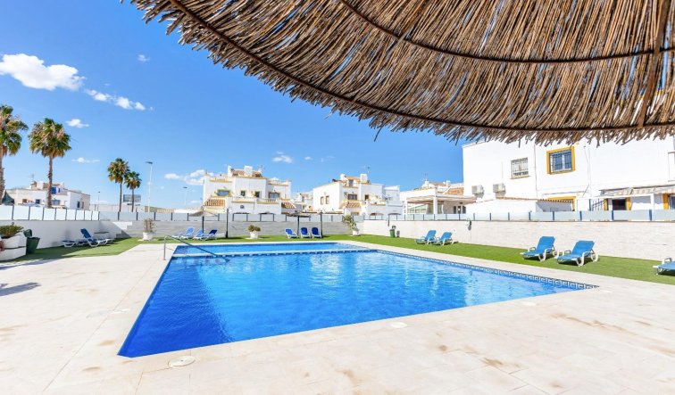 Resale - Terraced house - Torrevieja - Carrefour