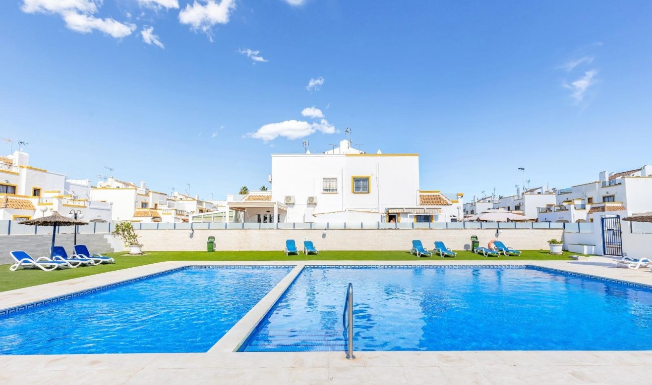 Resale - Terraced house - Torrevieja - Carrefour