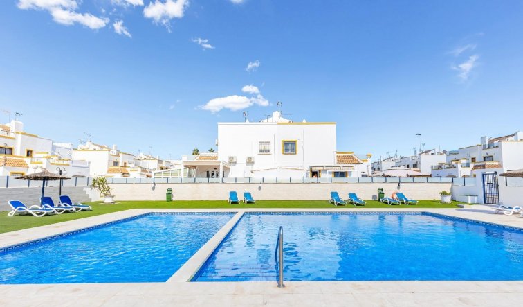 Resale - Terraced house - Torrevieja - Carrefour