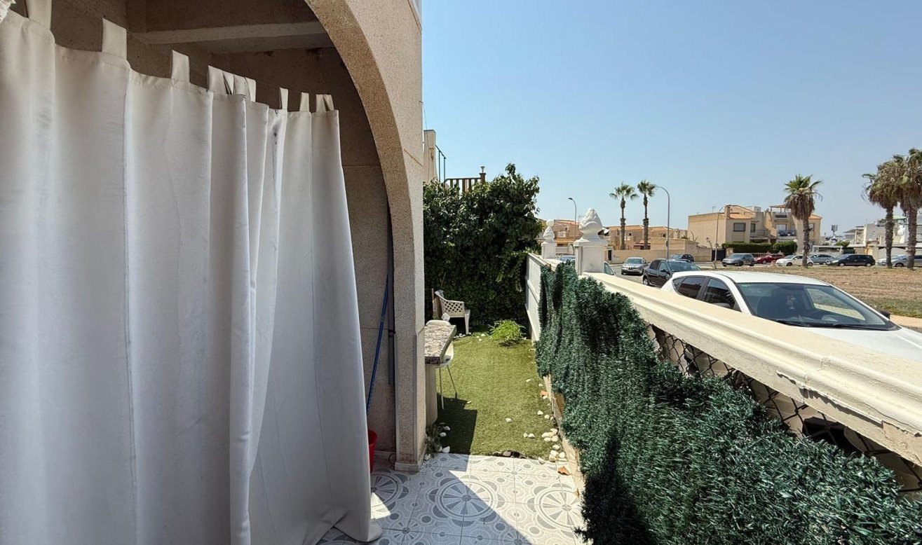 Resale - Terraced house - Torrevieja - Carrefour