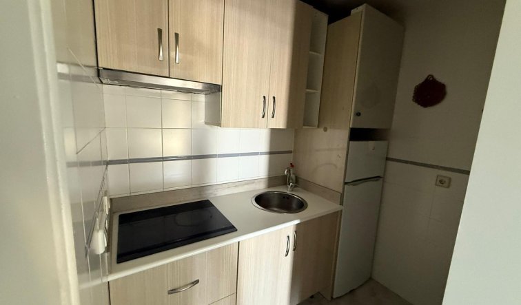 Resale - Terraced house - Torrevieja - Carrefour