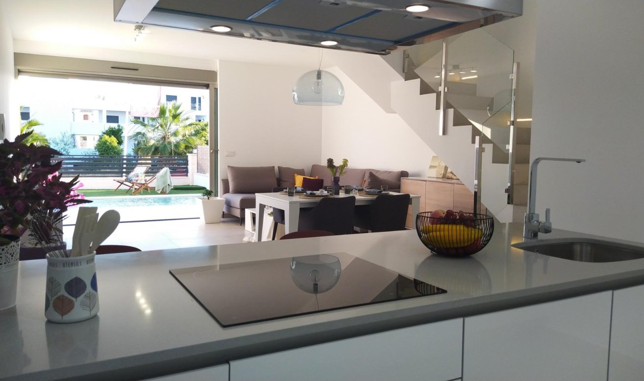 Obra nueva - Villa - Orihuela Costa - PAU 8