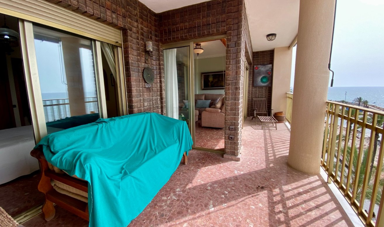 Resale - Apartment / flat - Torrevieja - Playa del Cura