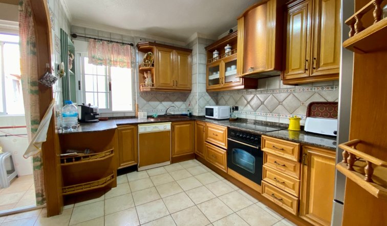 Resale - Apartment / flat - Torrevieja - Playa del Cura