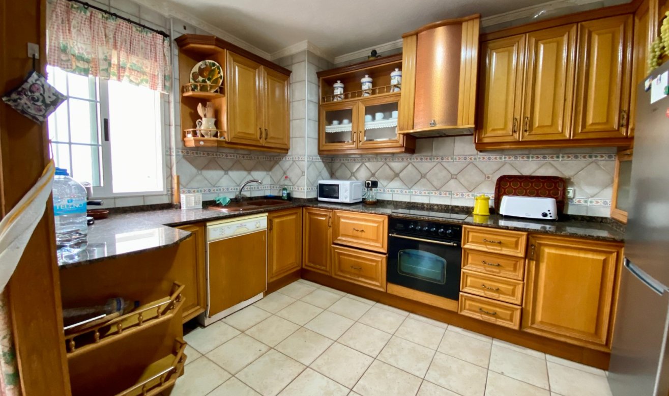Resale - Apartment / flat - Torrevieja - Playa del Cura