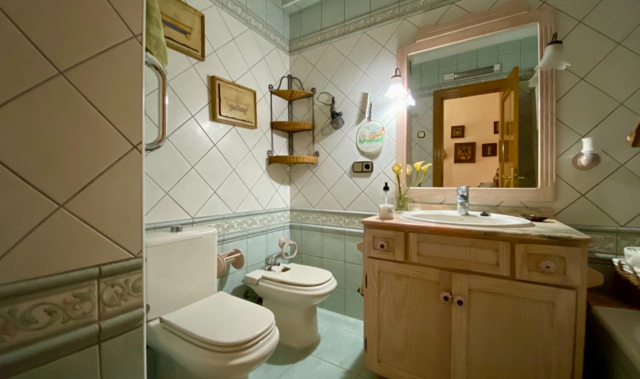 Resale - Apartment / flat - Torrevieja - Playa del Cura
