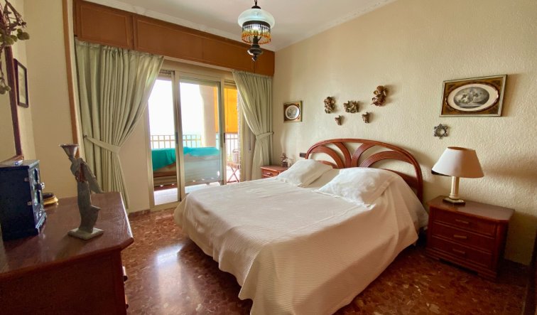 Resale - Apartment / flat - Torrevieja - Playa del Cura