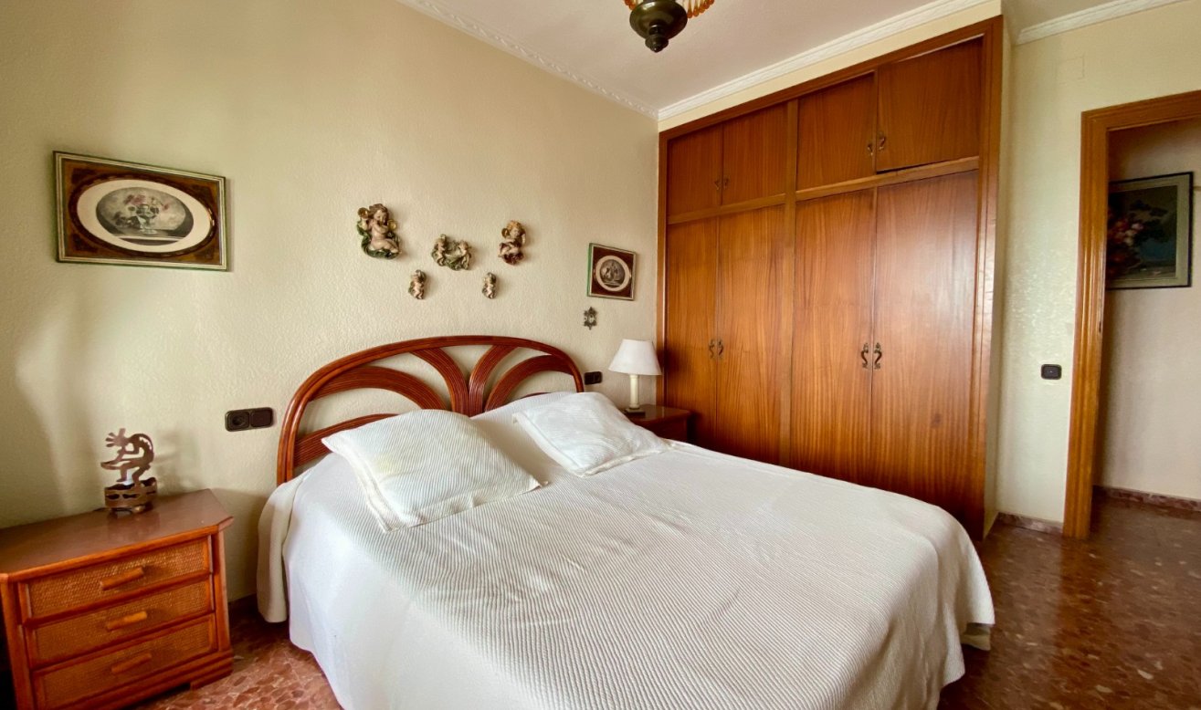 Resale - Apartment / flat - Torrevieja - Playa del Cura