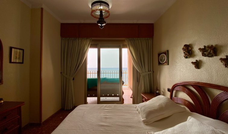 Resale - Apartment / flat - Torrevieja - Playa del Cura